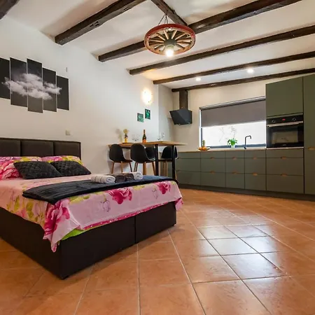 House 1119 Tatil Evi *